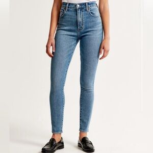 Abercrombie & Fitch, High Rise Super Skinny Jeans, 28/6L